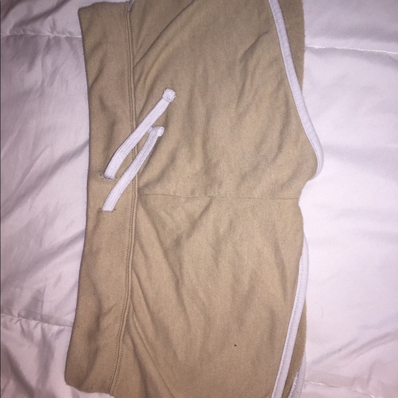 3 pairs of shorts - Picture 7 of 8